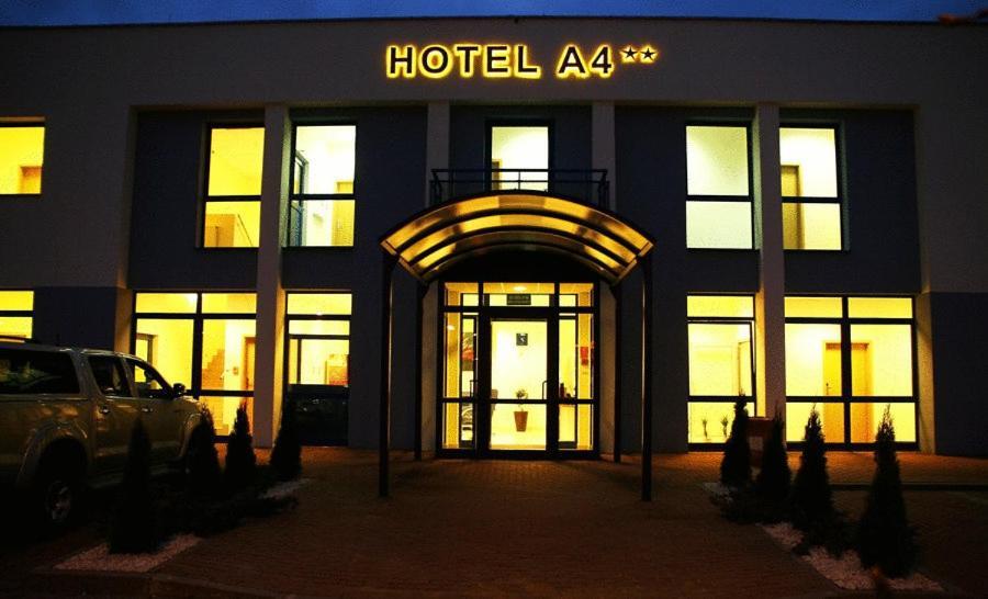 Hotel A4 Mop Kepnica Jaworzno Eksteriør bilde